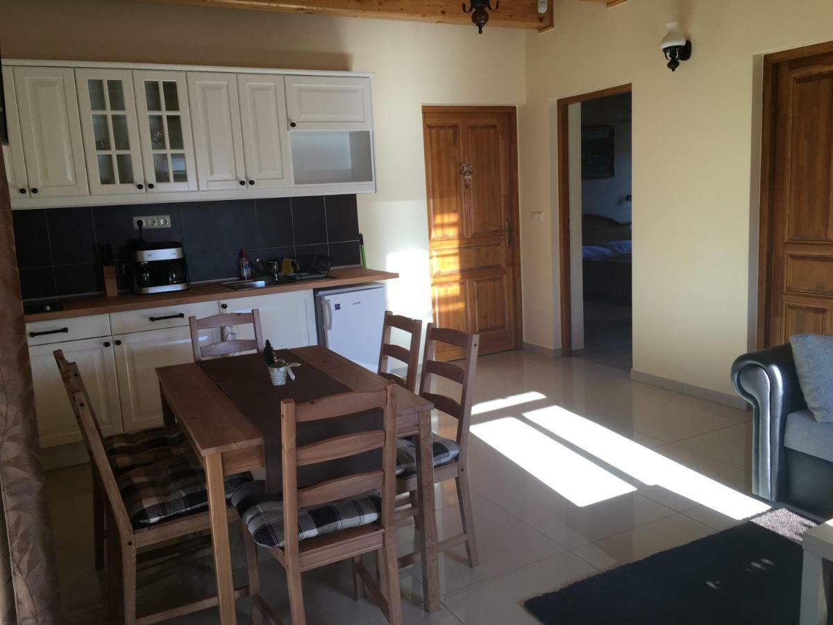 Termalvoelgye Vendeghaz Apartment แดมเยน ภายนอก รูปภาพ